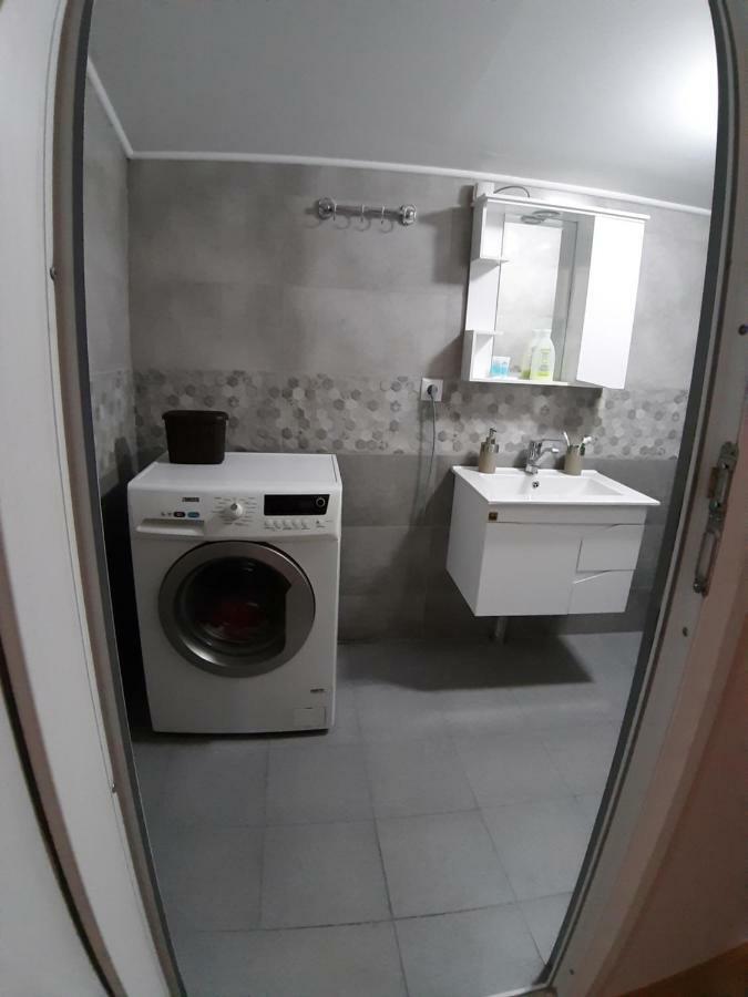 Gogoli Family Hotel ティビリシ エクステリア 写真